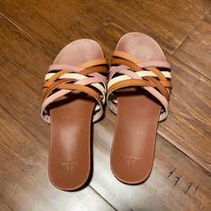 Roxy sandals Size 7.5